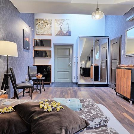 Cafe Garden Residence クラクフ エクステリア 写真